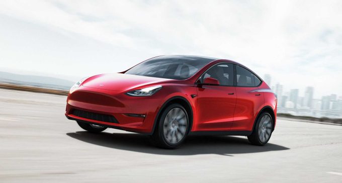 Tesla 2023’ü rekorla kapattı